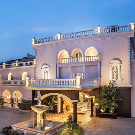 Club Mahindra Emerald Palms, Goa Benaulim Bagian luar foto