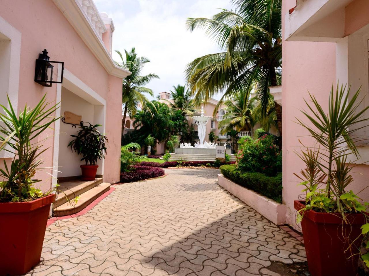 Club Mahindra Emerald Palms, Goa Benaulim Bagian luar foto